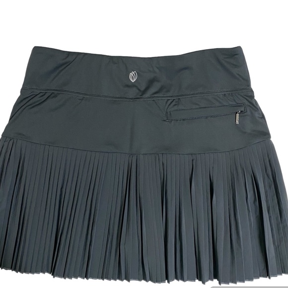 GGBlue Lux Sport Skort Size M Dark gray Tennis Pickleball - Picture 2 of 7